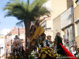 Entrada Jesus en Nazaret